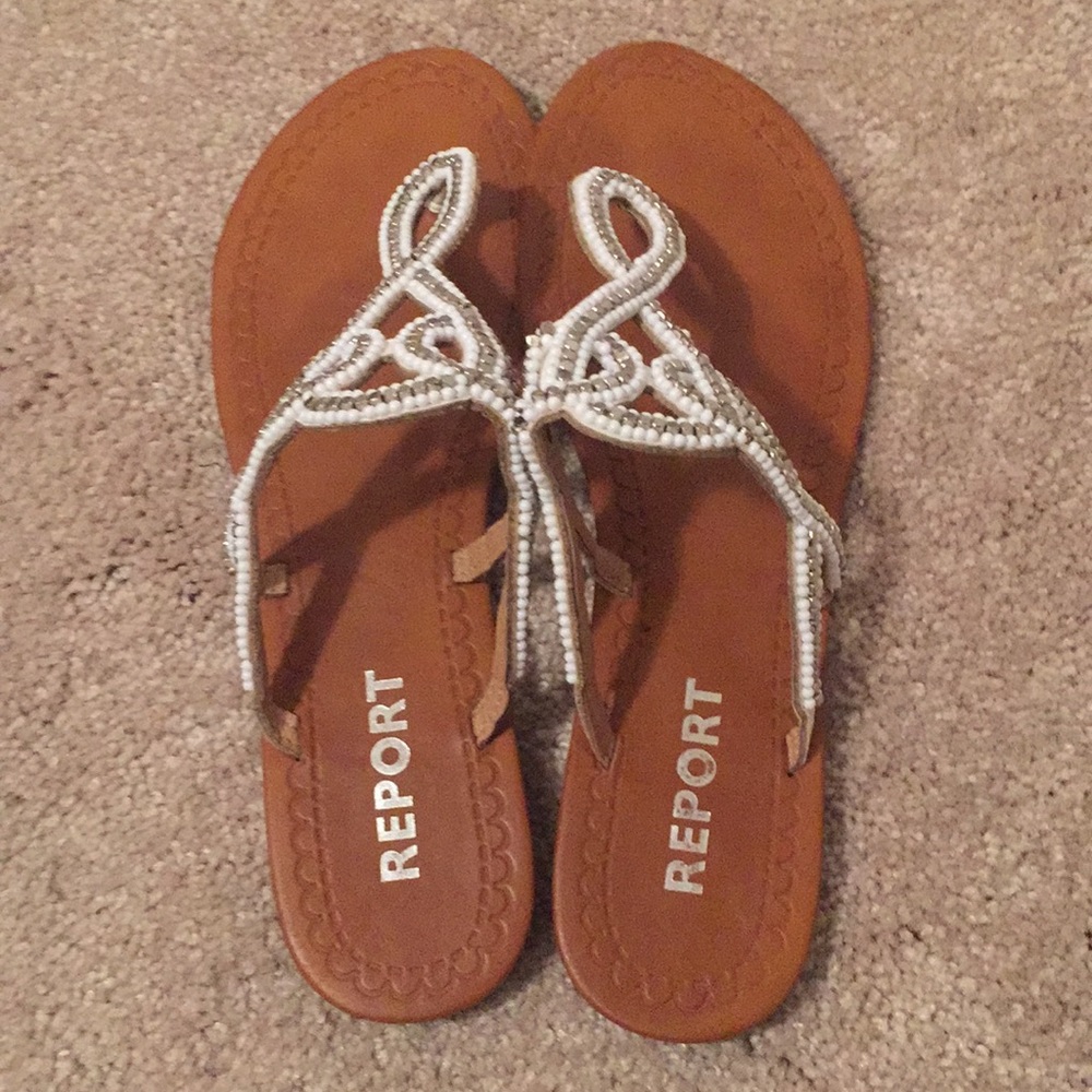 ON SALE Report White and Silver Sandals